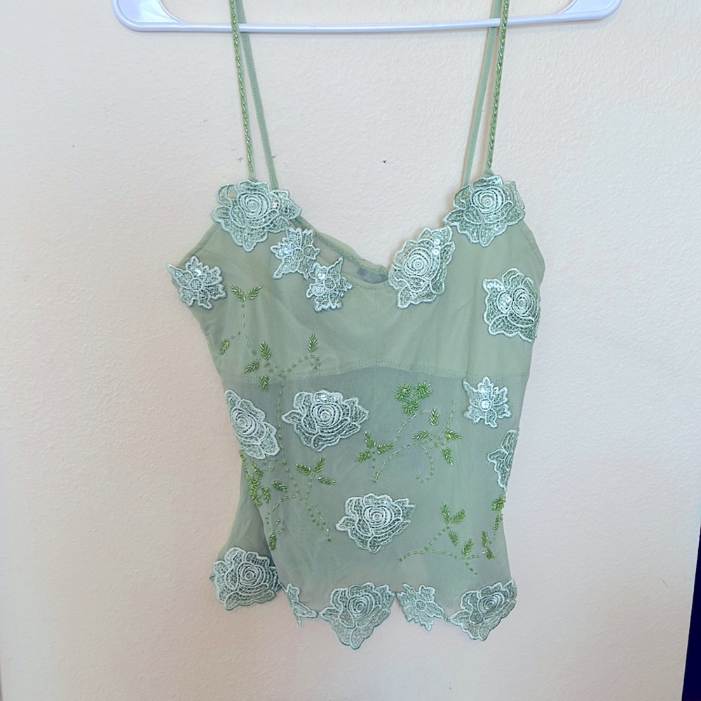 Brand new beaded tank